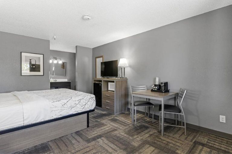 Your Guide to Exploring Prescott While Staying Comfortably Nearby