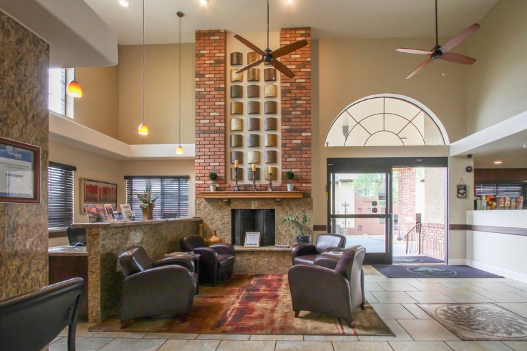 What Makes Guests Return to the GreenTree Inn Flagstaff Again and Again