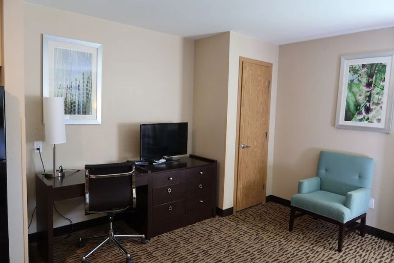 Extended Stay Hotel in Eagle for Remote Work and Travel