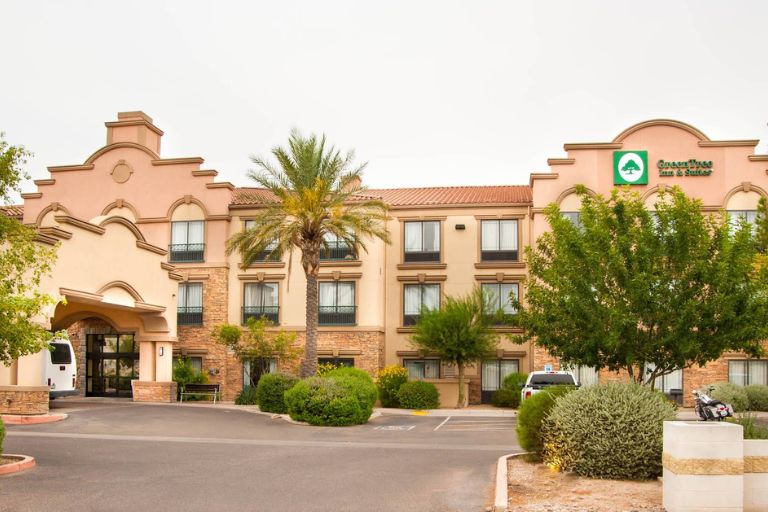 Hotels in Florence AZ Near Highway 287 with Free Breakfast