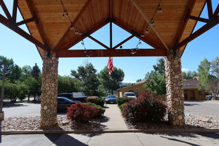Where to Stay Near Eagle County Regional Airport